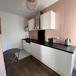 Place De La Gare Cy Апартаменты *