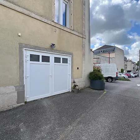 Place De La Gare Cy *