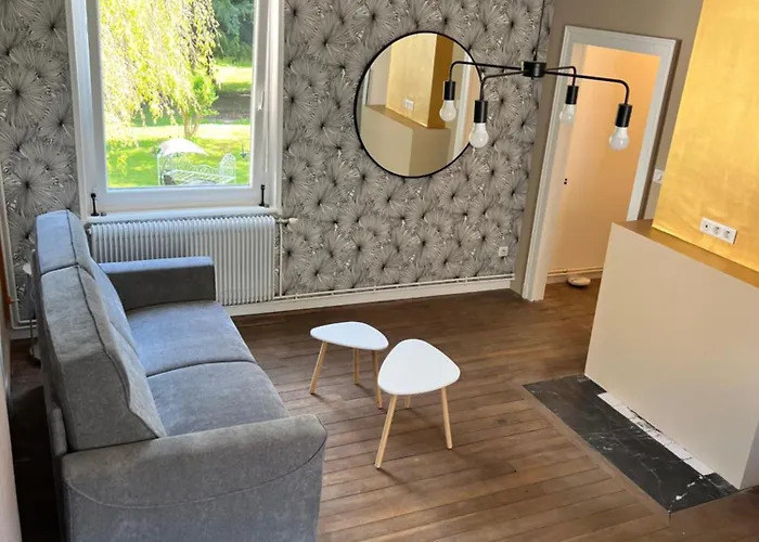 Appartement Place De La Gare Cy Commercy